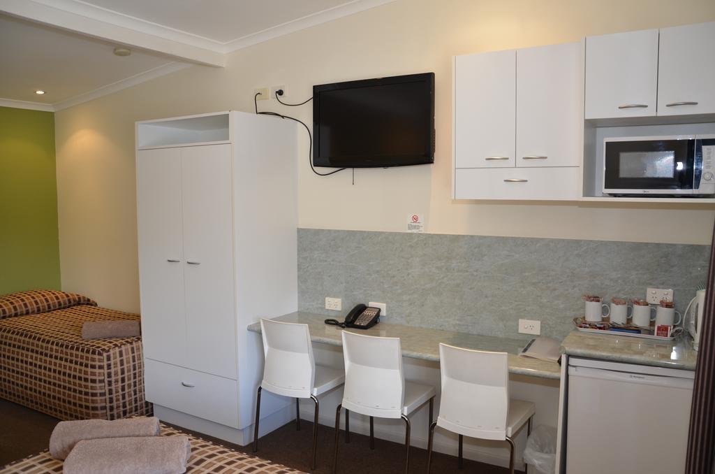Warwick Motor Inn ภายนอก รูปภาพ