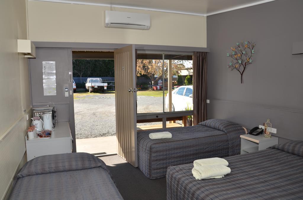 Warwick Motor Inn ห้อง รูปภาพ