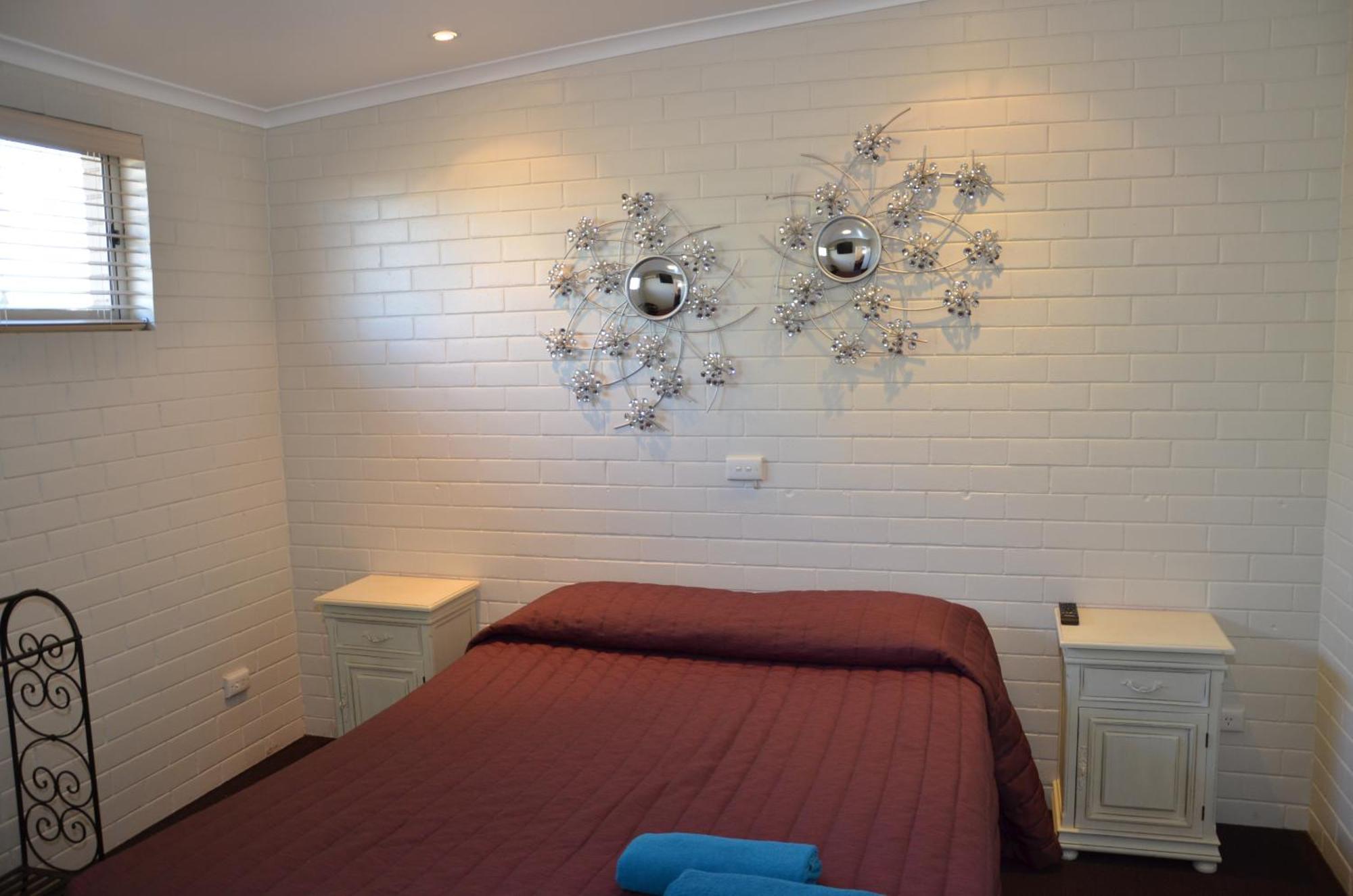 Warwick Motor Inn ภายนอก รูปภาพ