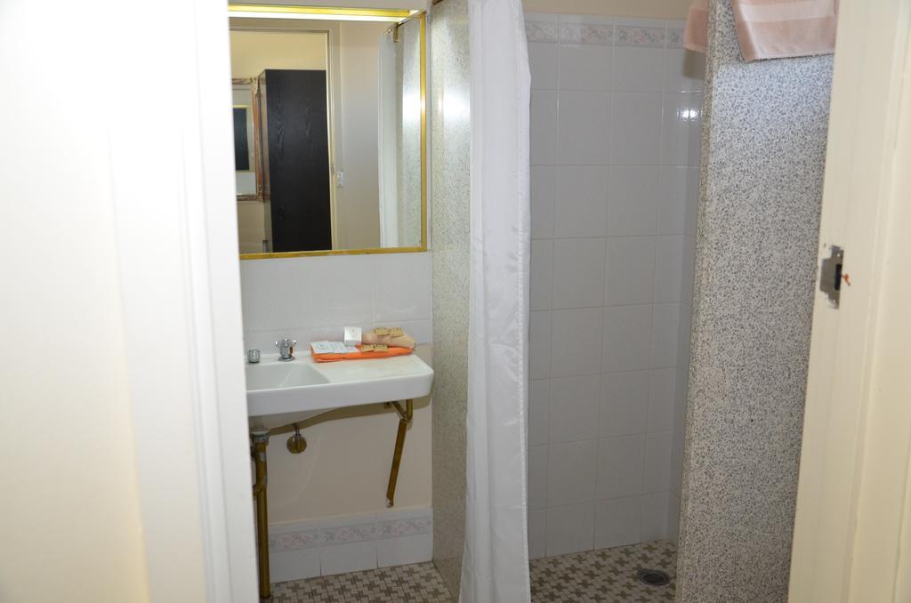 Warwick Motor Inn ภายนอก รูปภาพ